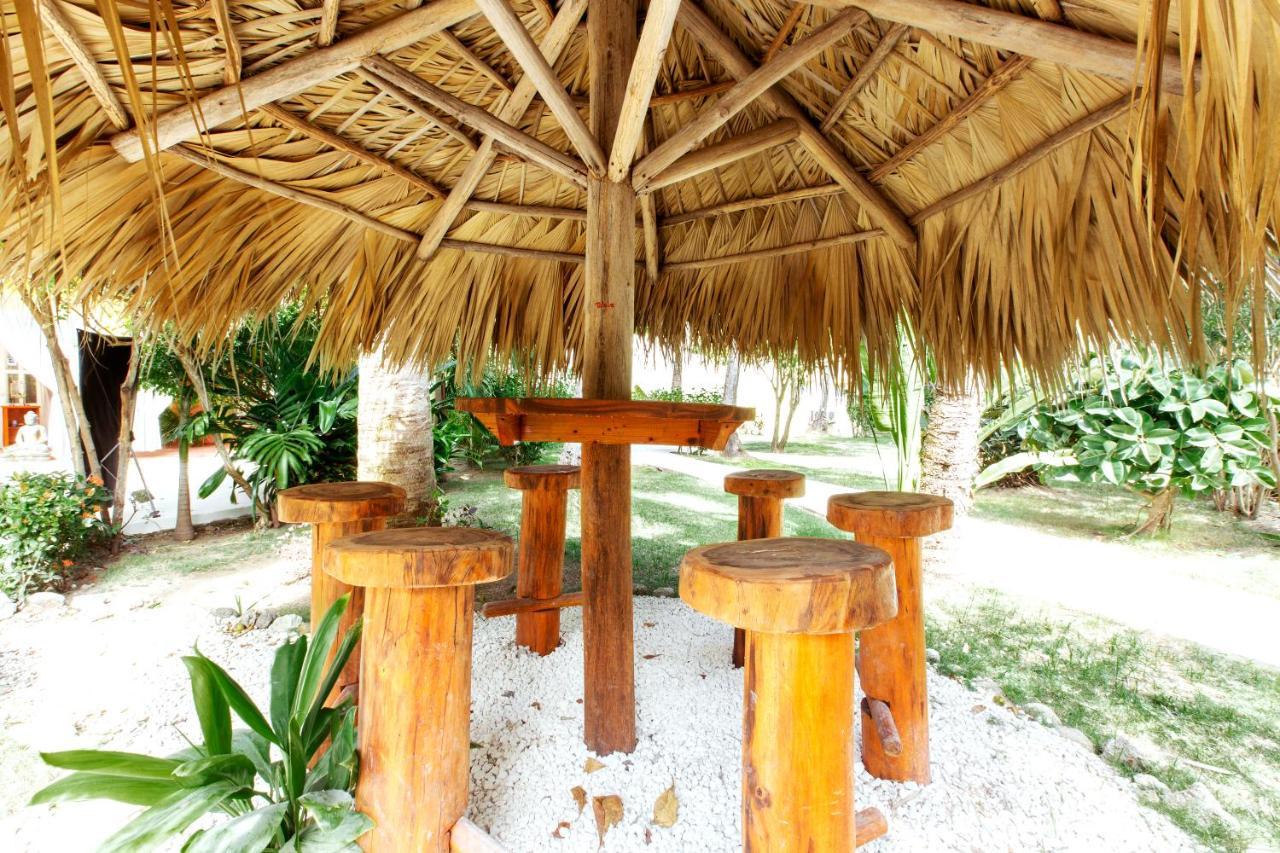 Aventura Village Los Corales Beach And Spa Punta Cana Exteriör bild